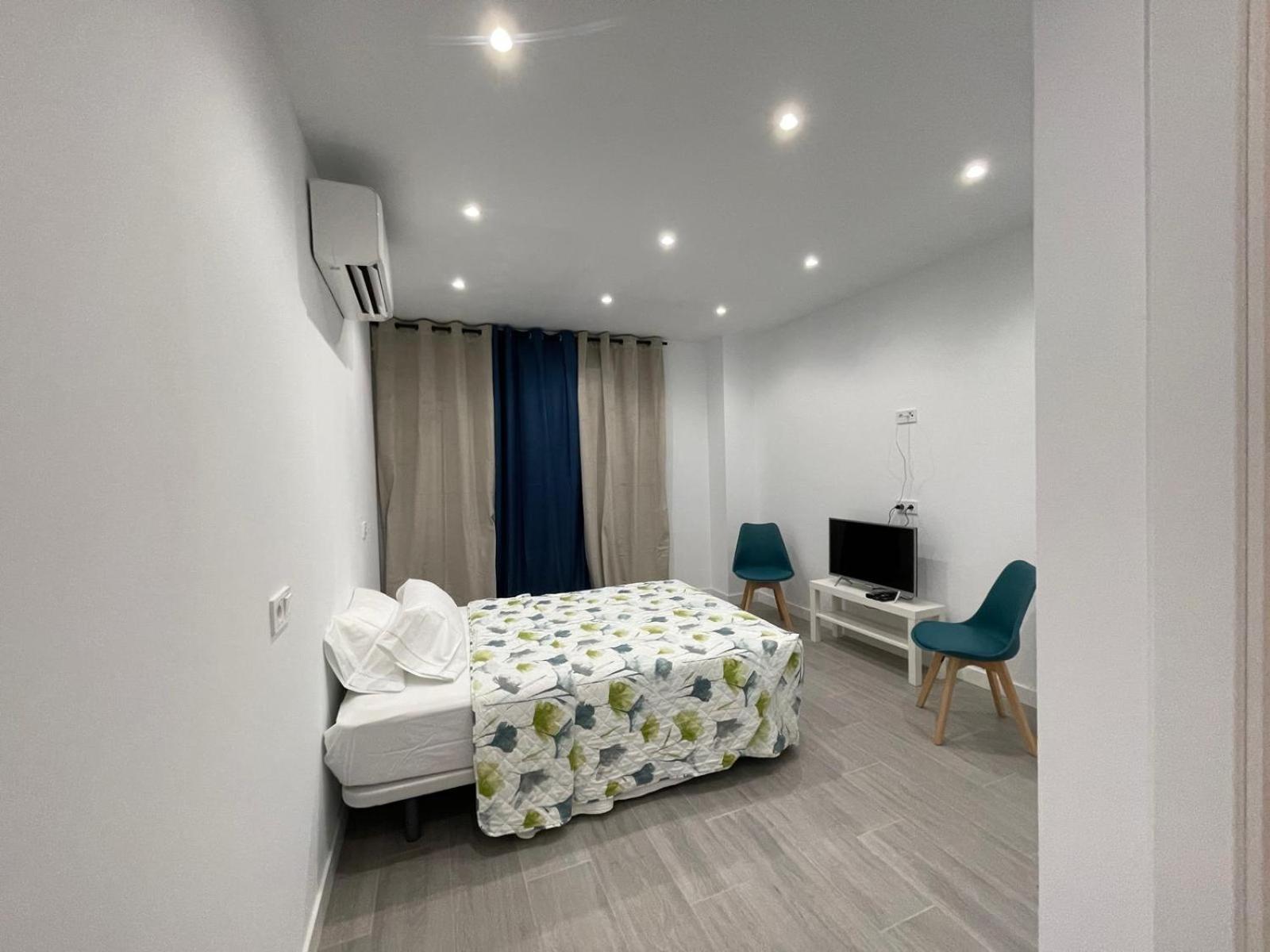 Estudios Nuevos Madrid Centro Zewnętrze zdjęcie