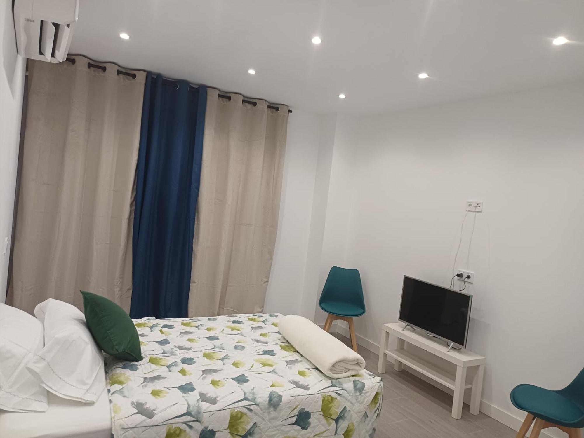 Estudios Nuevos Madrid Centro Zewnętrze zdjęcie