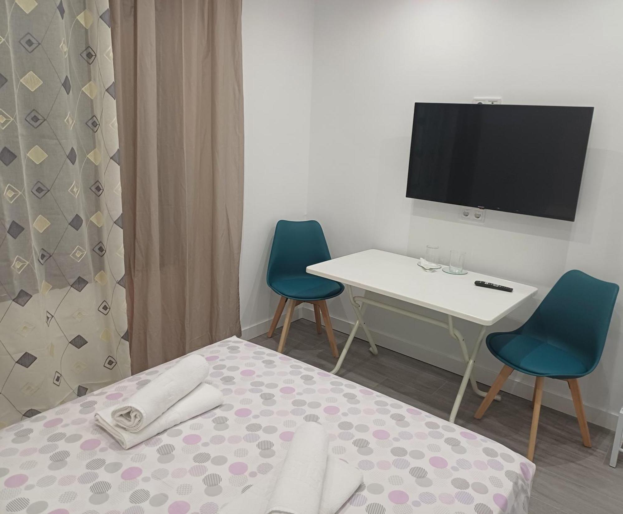 Estudios Nuevos Madrid Centro Zewnętrze zdjęcie