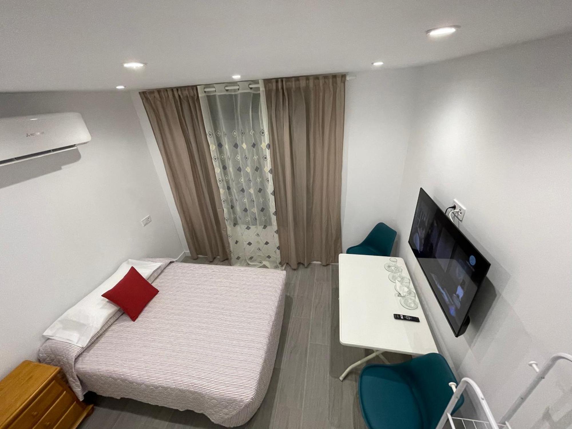 Estudios Nuevos Madrid Centro Zewnętrze zdjęcie